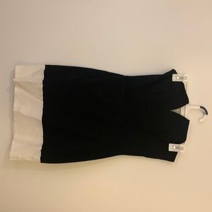 Size medium mini strapless dress! Only worn once!